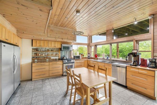 Dining room, Interior, Kitchen, Stainless Steel Appliances, Wooden Ceilings