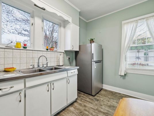Interior, Kitchen, Wood Texture Flooring
