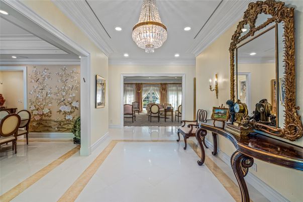 Chandelier, Interior, Recessed Lighting