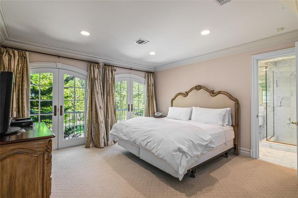 Bedroom, Interior, Marble, Marble Walls, Recessed Lighting