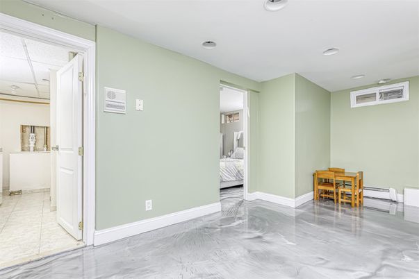 Bedroom, Interior, Marble, Recessed Lighting