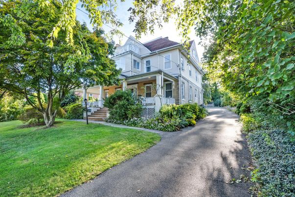 Backyard, Exterior, Facade, Queen Anne Victorian