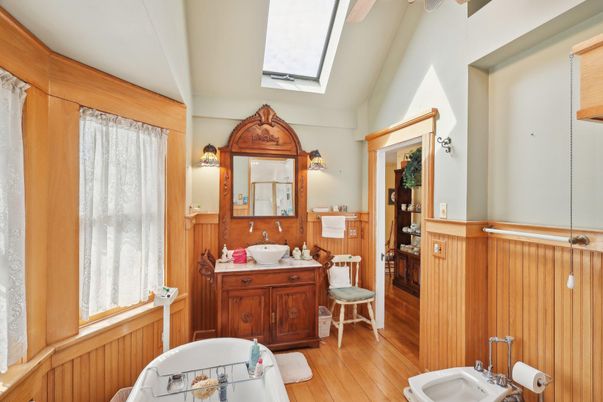 Bathroom, Dual Sink Vanities, Interior, Wood Texture Flooring