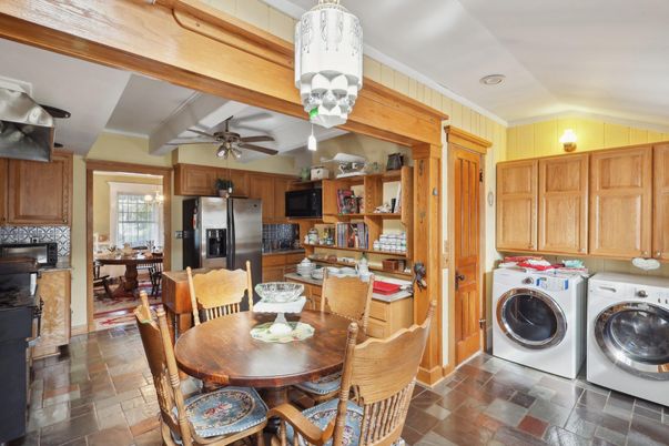 Dining room, Interior, Kitchen, Washer