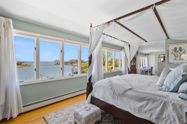 Bedroom, Interior, Recessed Lighting, Water, Wood Texture Flooring