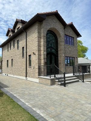 Exterior, Facade, Mediterranean