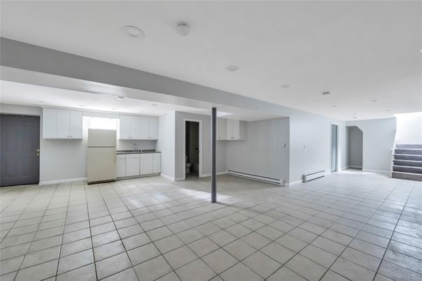 Empty room, Interior, Kitchen, Recessed Lighting
