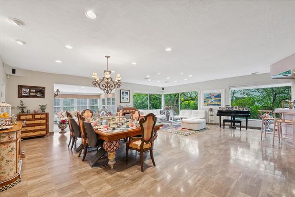 Chandelier, Dining room, Interior, Living room, Piano, Recessed Lighting, Wood Texture Flooring