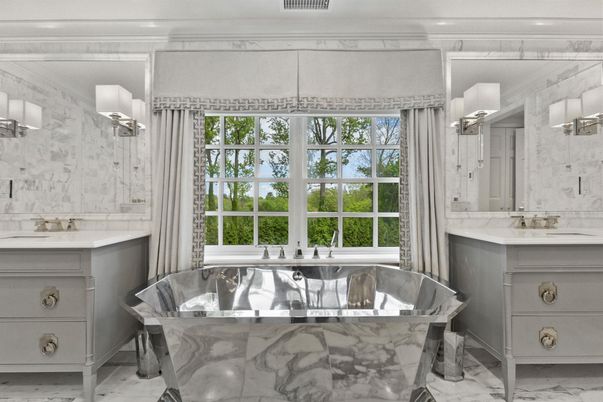 Bathroom, Free Standing Baths, Interior, Marble, Marble Walls