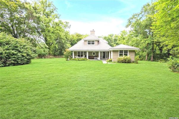 Backyard, Exterior, Facade, Cape Cod