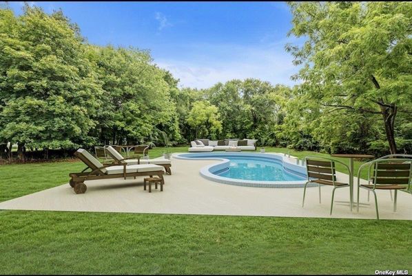 Backyard, Exterior, Pool