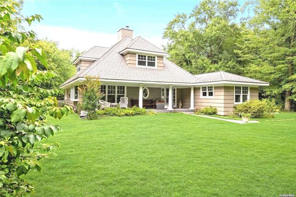 Backyard, Exterior, Facade, Cape Cod
