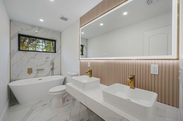 Bathroom, Dual Sink Vanities, Free Standing Baths, Interior, Marble, Marble Walls, Recessed Lighting