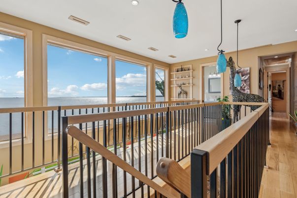 Interior, Pendant Lights, Recessed Lighting, Water, Wood Texture Flooring