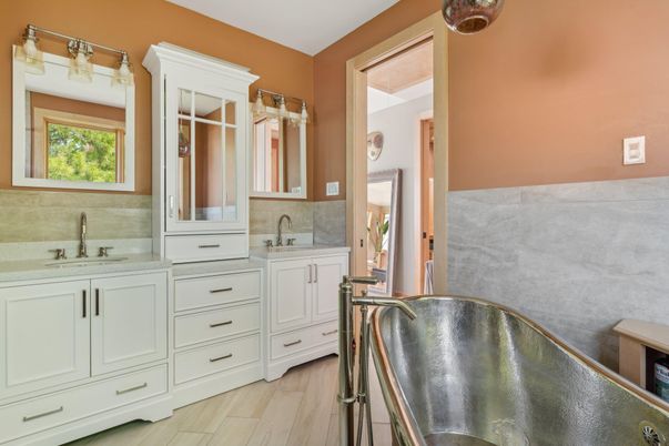 Bathroom, Dual Sink Vanities, Interior, Wood Texture Flooring