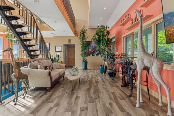 Interior, Living room, Recessed Lighting, Wood Texture Flooring