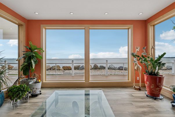 Interior, Recessed Lighting, Water, Wood Texture Flooring