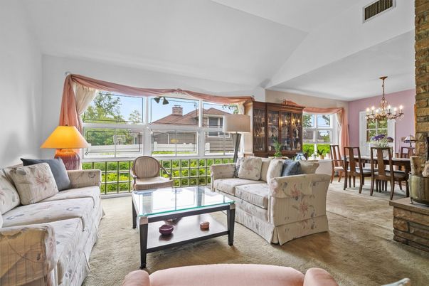 Chandelier, Dining room, Interior, Living room