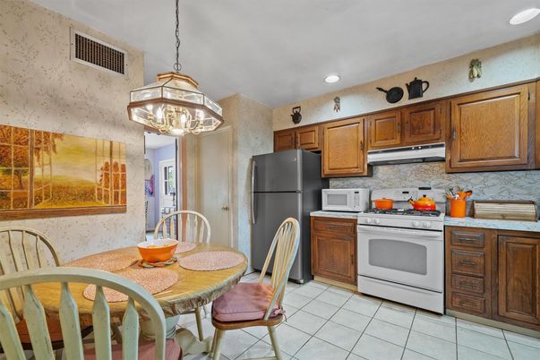 Dining room, Interior, Kitchen, Pendant Lights, Recessed Lighting