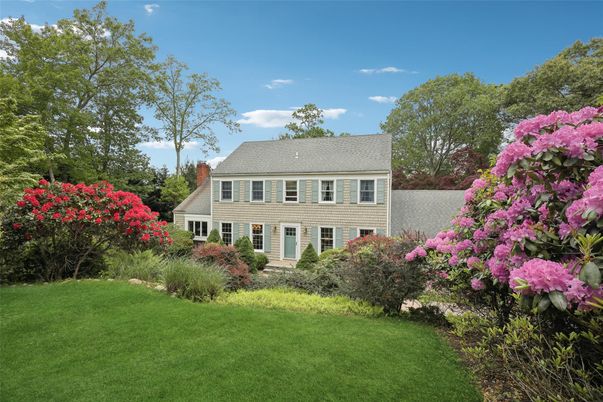 Backyard, Exterior, Facade, Georgian