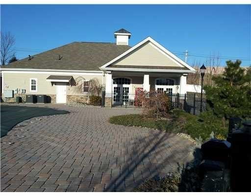 Backyard, Exterior, Facade, Ranch