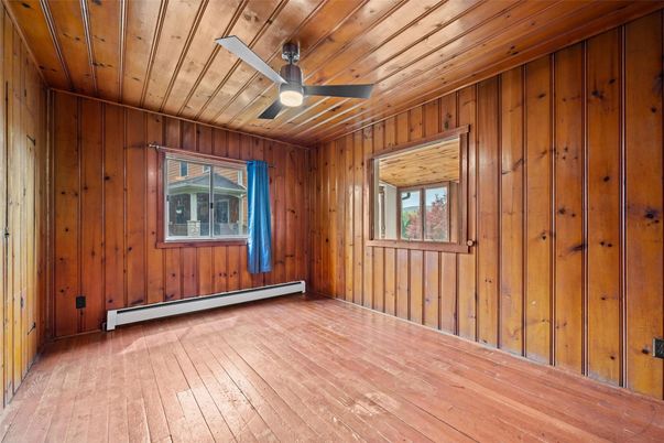 Empty room, Interior, Wooden Ceilings, Wood Texture Flooring, Wooden Walls