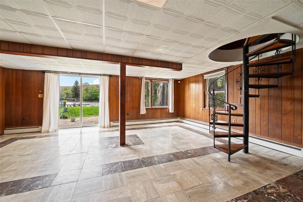 Interior, Wooden Walls
