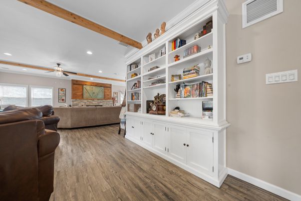 Interior, Living room, Recessed Lighting, Wooden Beams, Wood Texture Flooring