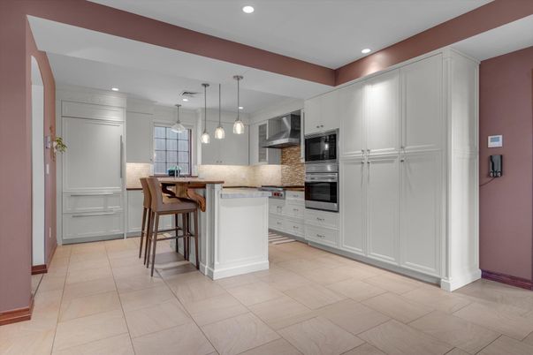 Interior, Kitchen, Pendant Lights, Recessed Lighting, Stainless Steel Appliances