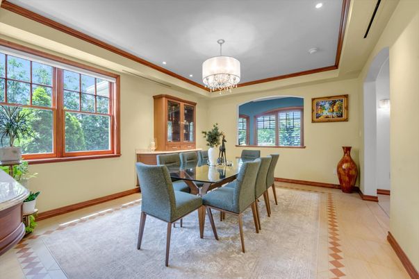 Chandelier, Dining room, Interior, Recessed Lighting