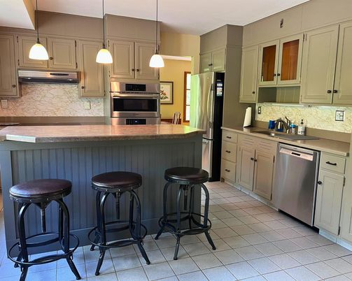 Interior, Kitchen, Pendant Lights, Stainless Steel Appliances