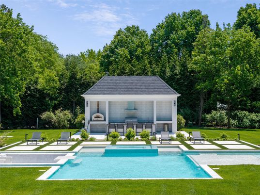 Backyard, Exterior, Pool