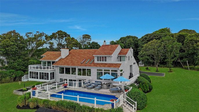 Backyard, Exterior, Pool