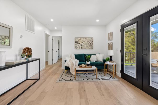 Interior, Living room, Recessed Lighting, Wood Texture Flooring