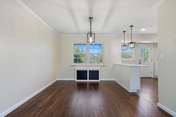 Interior, Pendant Lights, Recessed Lighting, Wood Texture Flooring