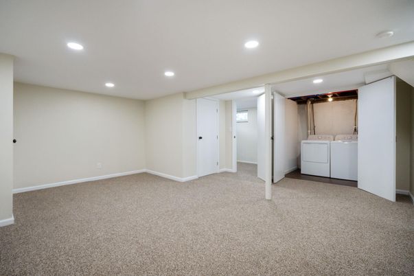 Interior, Recessed Lighting, Washer