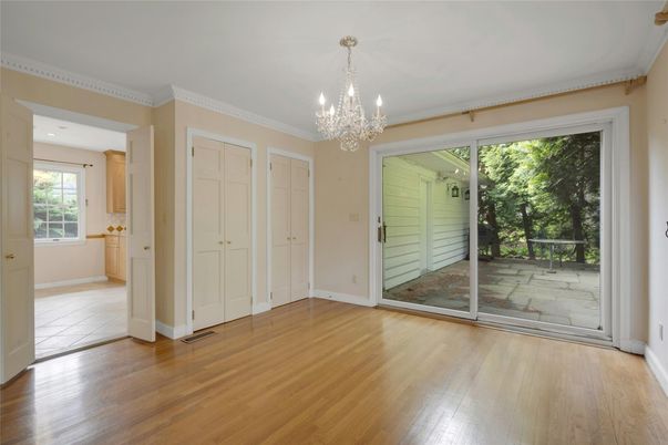 Chandelier, Empty room, Interior, Wood Texture Flooring
