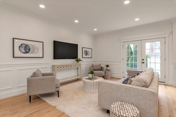 Interior, Living room, Recessed Lighting, Wood Texture Flooring