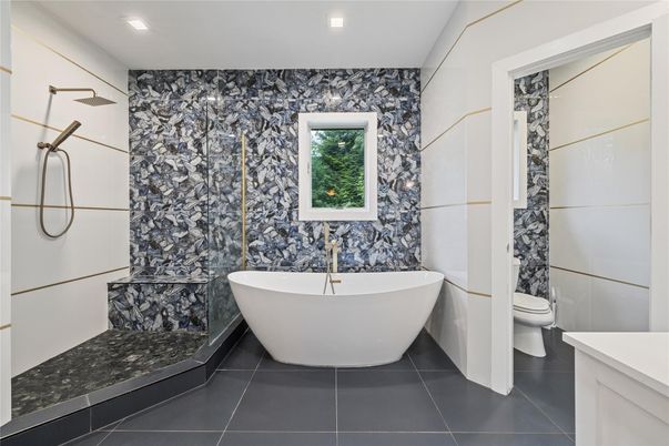 Bathroom, Free Standing Baths, Interior, Recessed Lighting