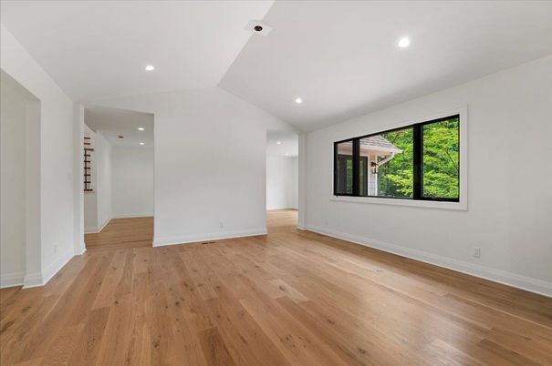 Empty room, Interior, Recessed Lighting, Wood Texture Flooring