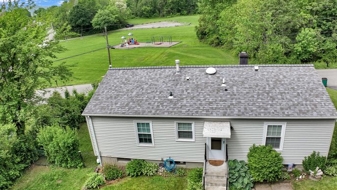 Exterior, Drone