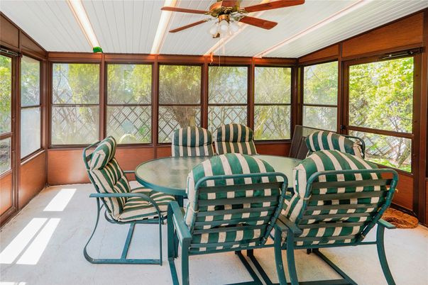 Dining room, Interior, Sun Room