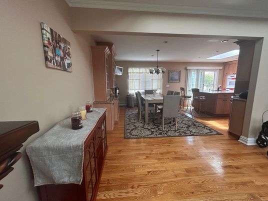 Chandelier, Dining room, Interior, Kitchen, Recessed Lighting, Wood Texture Flooring