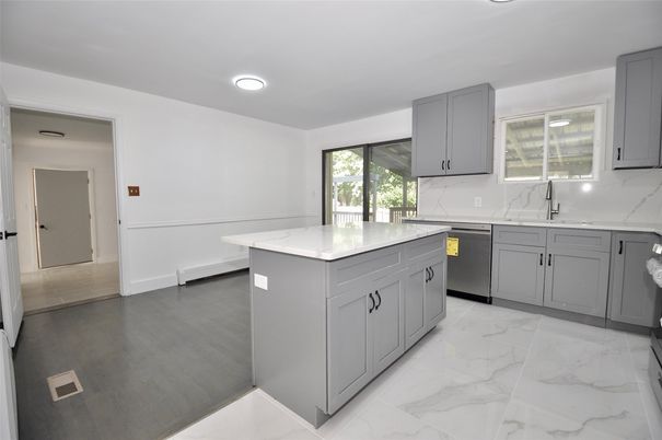 Interior, Kitchen, Marble, Recessed Lighting