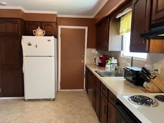 Interior, Kitchen