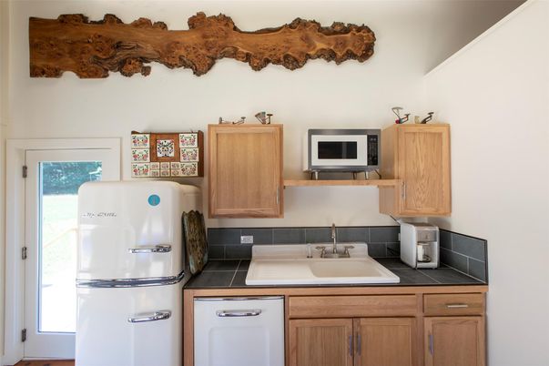 Interior, Kitchen, Tile Countertops