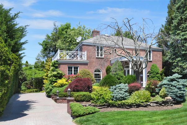 Exterior, Facade, Brick Facade, Tudor Revival