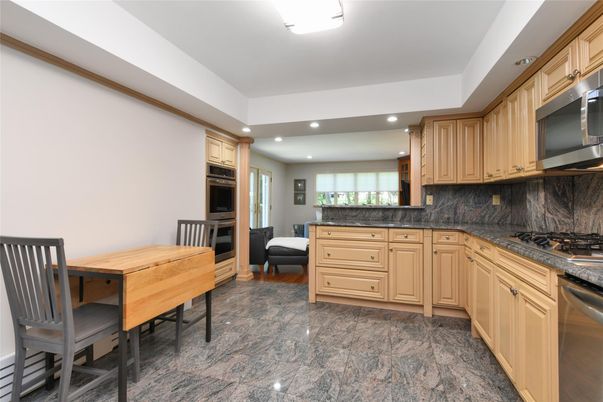 Dining room, Interior, Kitchen, Recessed Lighting, Stainless Steel Appliances