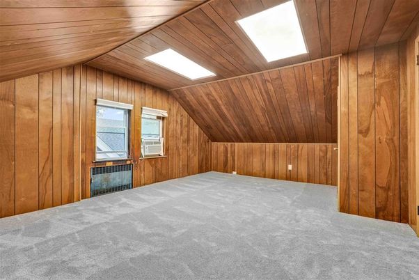 Empty room, Interior, Wooden Ceilings, Wooden Walls