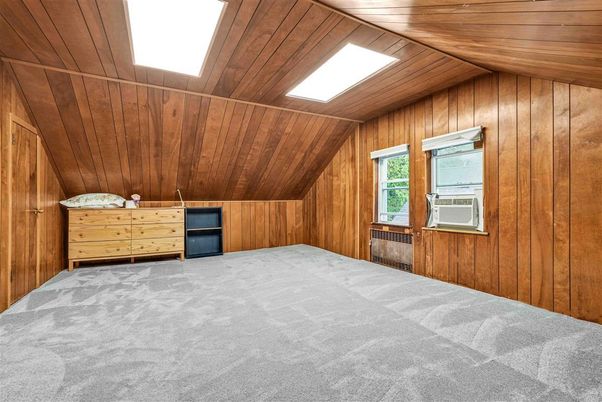 Empty room, Interior, Wooden Ceilings, Wooden Walls